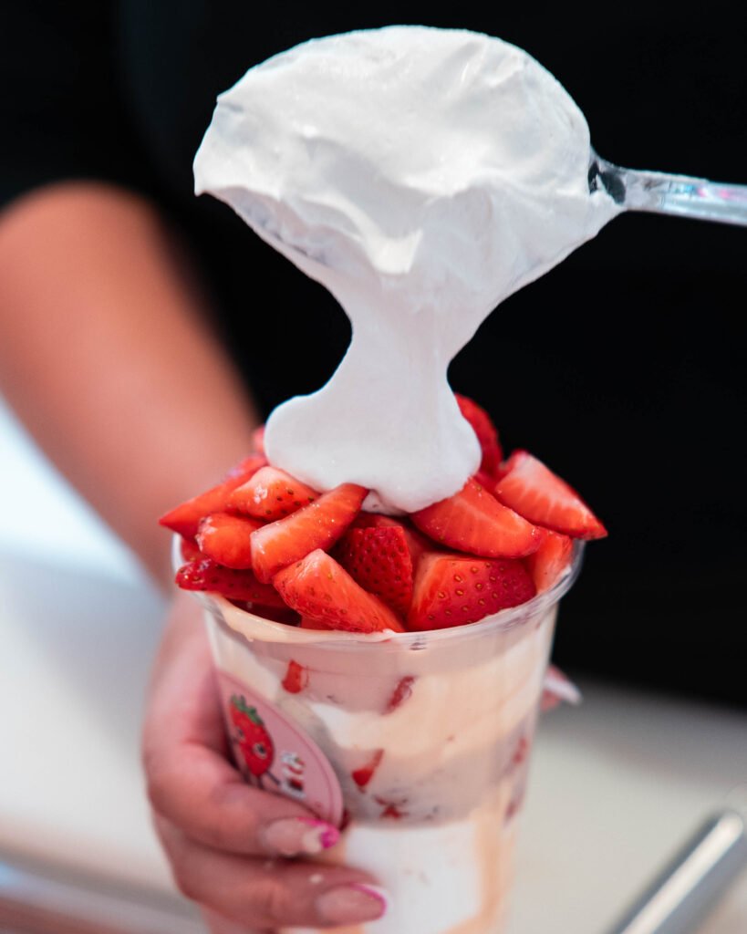 Foto-Con-Fresas-y-Crema